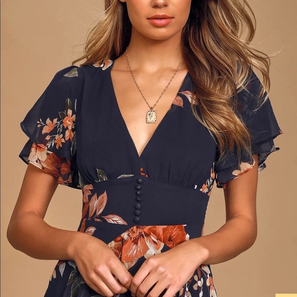 LULUS — NAVY MAXI FLOWLY FLORAL DRESS - Picture 4 of 6